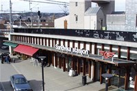 Slik framstår Sandvika stasjons inngangsparti i dag. Foto: Rom eiendom