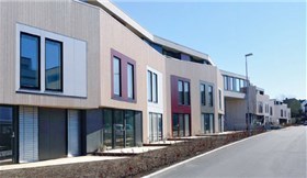 Eksempel på trefarget passivhus i Stavanger. Foto og arkitekt: Eder Biesel Arkitekter