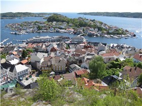 Kragerø er blant de byene som får splitter ny byantikvar i disse dager. Foto: Wikimedia Commons