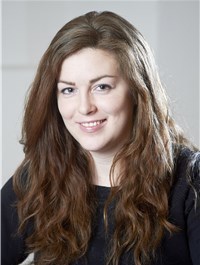 Anette Helstad er leder i linjeforeningen Arkitektstudentenes Broderskap ved NTNU. Hun er ikke i tvil om hvorfor arkitektstudenter bruker mest tid på skolen. Foto: NAL Anette Helstad er leder i linjeforeningen Arkitektstudentenes Broderskap ved NTNU. Hun er ikke i tvil om hvorfor arkitektstudenter bruker mest tid på skolen. Foto: NAL