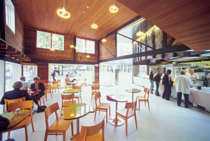 Interiør, Finns Konditori i Stavanger. Arkitekt: Helen & Hard.Foto: Ashley Studio.