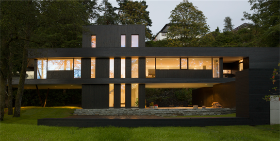 Villa S, Ole Brinchsvei: Arkitekt: Saunders Arkitektur AS v/ Todd Saunders, Ryan Jorgensen, Chris Woodford, Mark Szoke, Attila Béres og Pedro Léger Pereira. Foto: Bent René Synnevåg Villa S, Ole Brinchsvei: Arkitekt: Saunders Arkitektur AS v/ Todd Saunders, Ryan Jorgensen, Chris Woodford, Mark Szoke, Attila Béres og Pedro Léger Pereira. Foto: Bent René Synnevåg