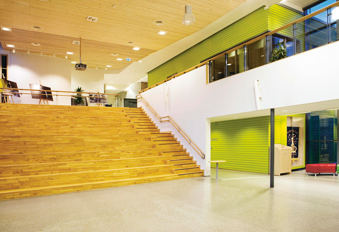 Felles amfi i skolebygget. Foto: Wad/Danielsen.