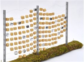 3. plass: «Vindspill» er et konkret forslag til en oppkvikkende skulptur langs monotone veistrekk, som samtidig skal virke avskrekkende for store dyr i skogen med lyd og lysrefleksjon. 3. plass: «Vindspill» er et konkret forslag til en oppkvikkende skulptur langs monotone veistrekk, som samtidig skal virke avskrekkende for store dyr i skogen med lyd og lysrefleksjon.