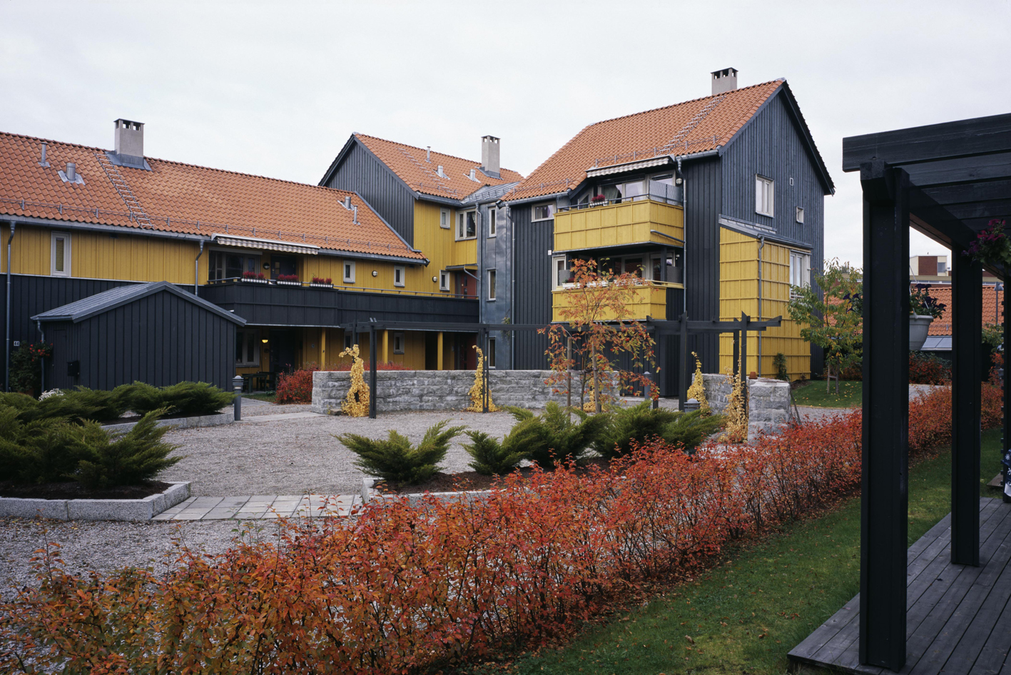 Bakkestranda boligområde v/ Børve & Borchsenius AS og Feste AS, finnes i databasen. Foto: Husbanken.