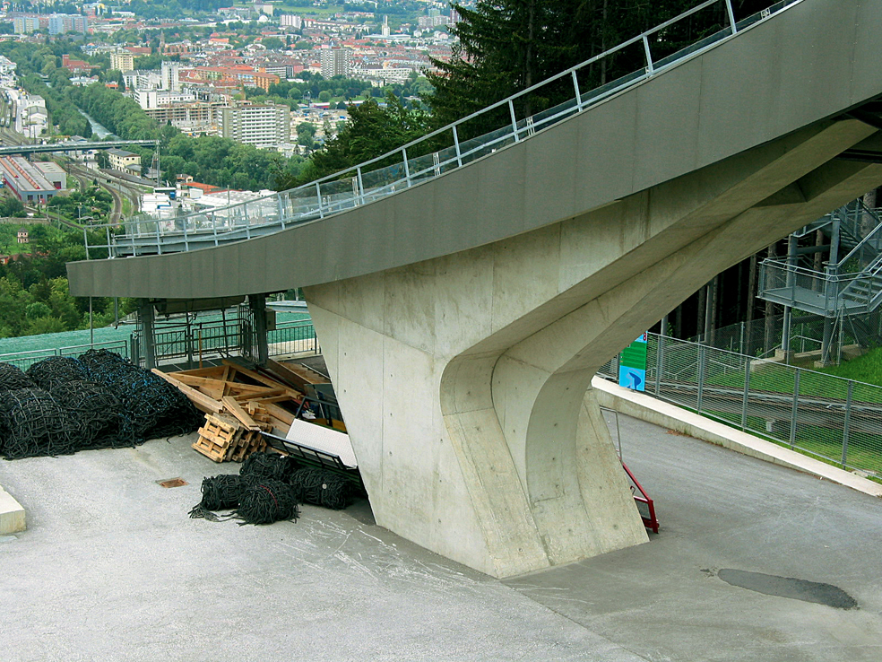 Det nye tilløpet står på fundamentet til det gamle.