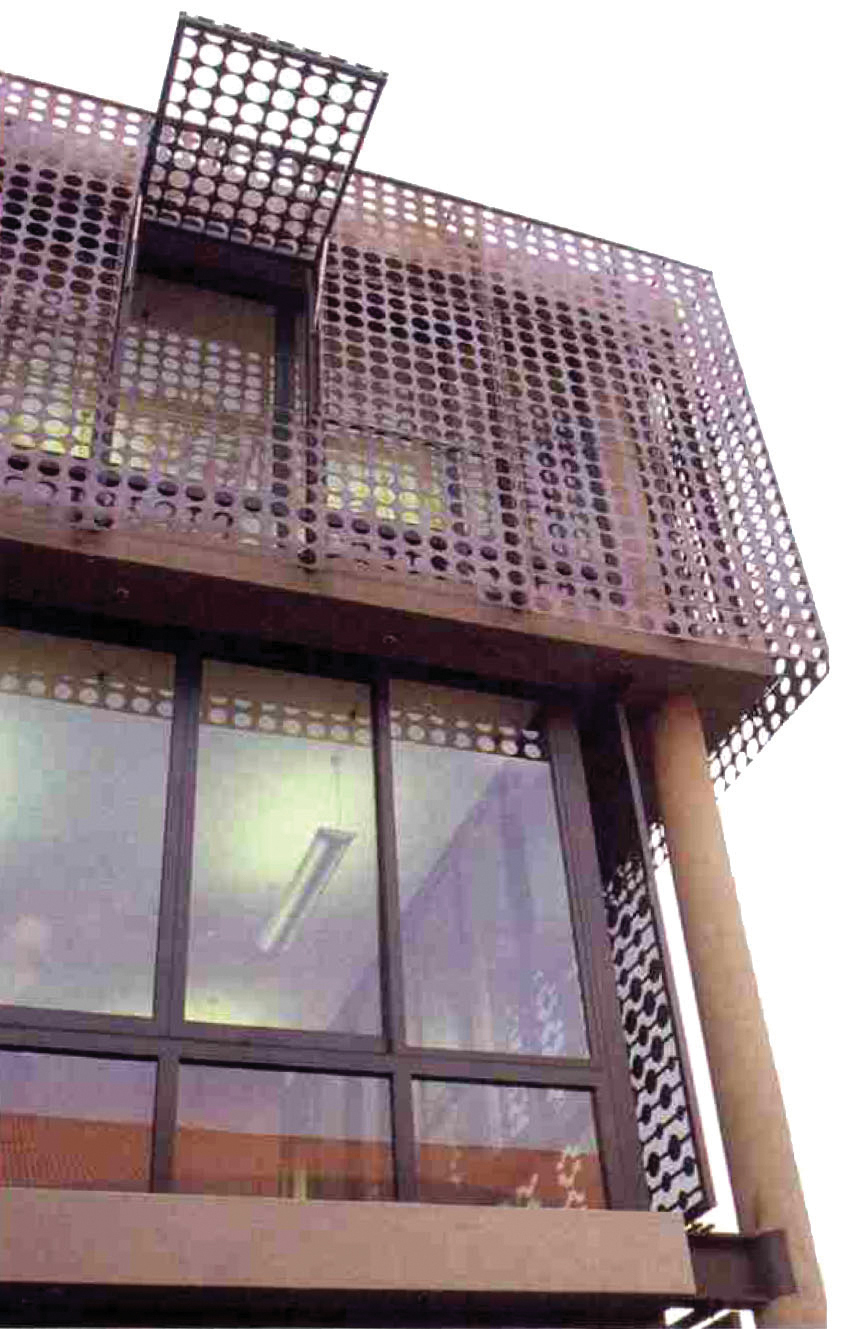 Kate Otten arbeider etter stikkordene «farge», «tekstur» og «lys».