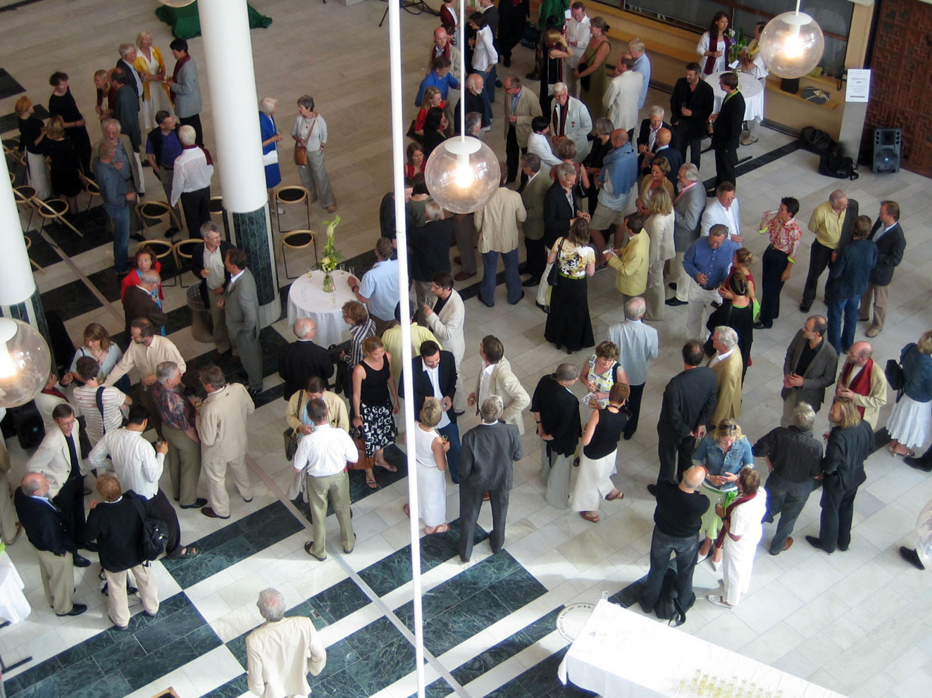 Stort oppmøte i Universitetsbiblioteket på Blindern for å feire Telje-Torp-Aasens første førti år. Fotos: Morten Ræder.