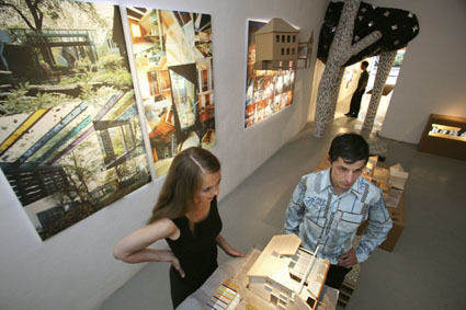 Stavanger-firmaet Helen & Hard AS ble stiftet i 1996 av siv.ark. MNAL Siv Helene Stangeland (t.v.) og dipl.ing. Reinhard Kropf. Foto: Helen & Hard. Stavanger-firmaet Helen & Hard AS ble stiftet i 1996 av siv.ark. MNAL Siv Helene Stangeland (t.v.) og dipl.ing. Reinhard Kropf. Foto: Helen & Hard.