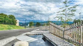 Løvetanna Landskap hedres for Åsveien Skole i Trondheim. Foto: Løvetanna landskap