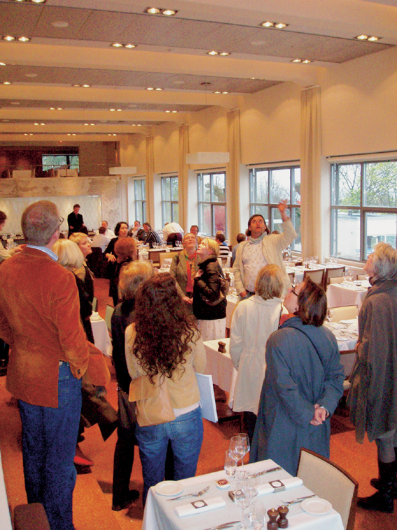 Omvisning på Ekebergrestauranten ved int.ark. MNIL Thomas Ness. Foto: Birgitte Appelong. Omvisning på Ekebergrestauranten ved int.ark. MNIL Thomas Ness. Foto: Birgitte Appelong.