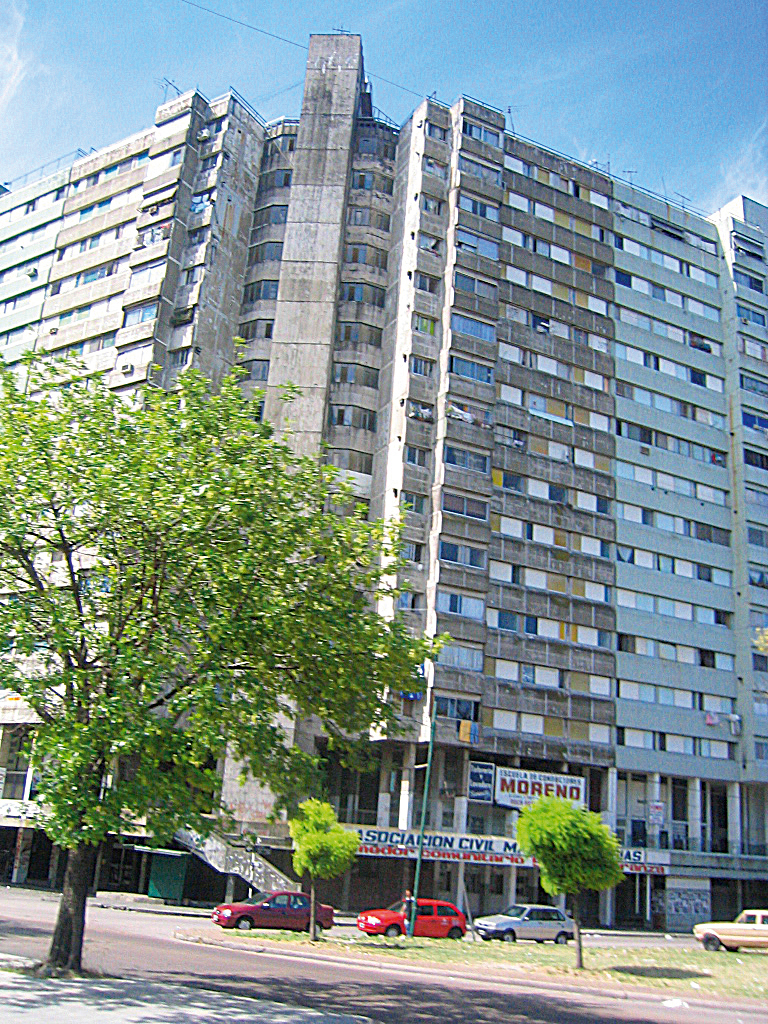 En typisk argentinsk barrio. Plassbesparende  men vil folk trives her?