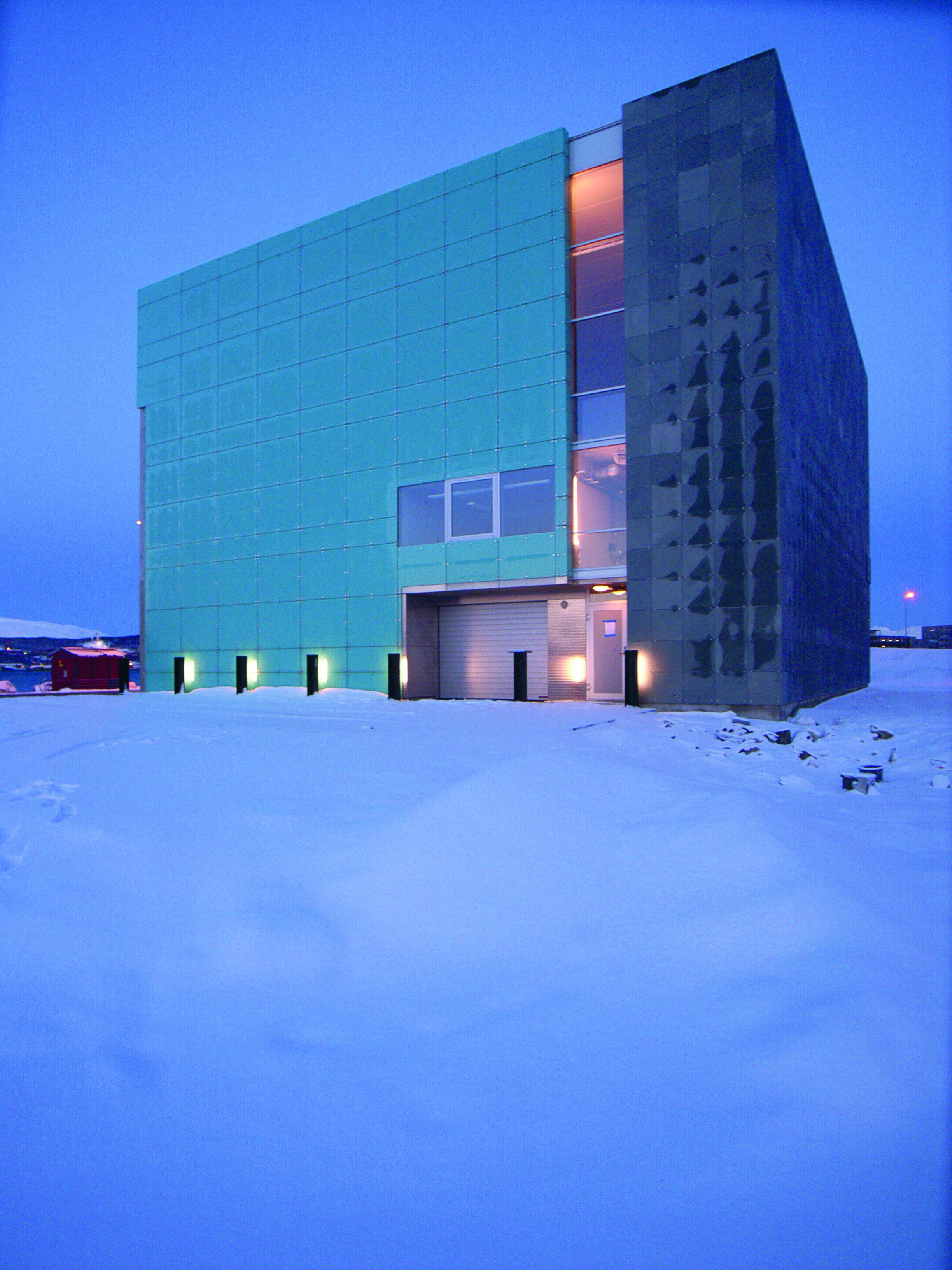 Tomasjord renseanlegg for avløpsvann baserer seg på veggkonstruksjonsprinsippene fra I-BOX 120. Foto: Odd Karl Steinsvik.