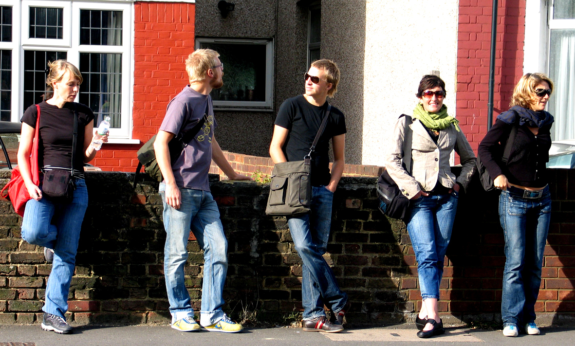Ut på tur: f. v. Guro Aalrust, Erlend Seilskjær, Hans Martin Momyhr, Birgit Rusten og Grete Kvinnesland. Foto: Stein Stoknes.