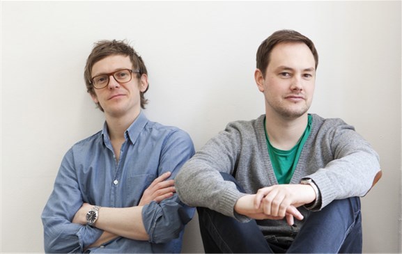 0047 er grunnlagt av Espen Røyseland (t.v.) og Øystein Rø. Nå sitter de i styret for det uavhengige galleriet. Foto: Øyvind Næss