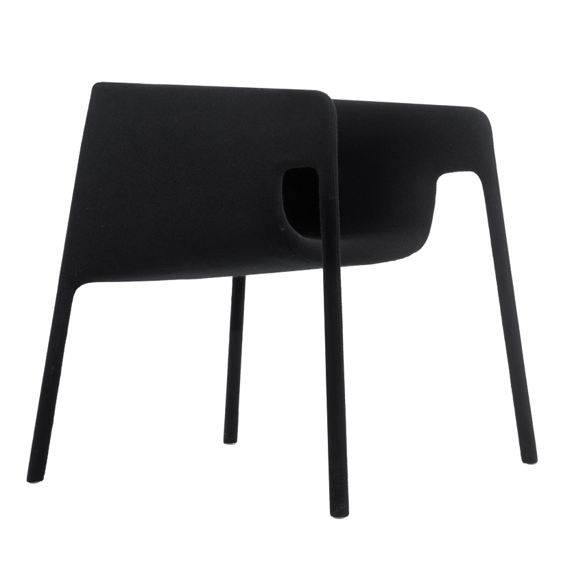 Stokke Austad for Casamania med stolen «Lobby». Stokke Austad for Casamania med stolen «Lobby».