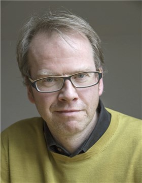 Arkitekt og fagredaktør i Arkitektur N, Einar Bjarki Malmquist, vil at regjeringen skal ha høye ambisjoner om det nye Regjeringskvartalet. Foto: Ingebjørg Semb Arkitekt og fagredaktør i Arkitektur N, Einar Bjarki Malmquist, vil at regjeringen skal ha høye ambisjoner om det nye Regjeringskvartalet. Foto: Ingebjørg Semb