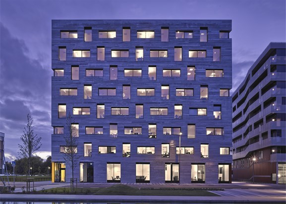 Troll i Hinna Park Stavanger. Arkitekt Eder Biesel Arkitekter AS.