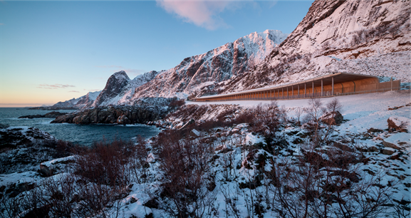 Rasutsatt veistrekk i naturmetta omgivelser. Foto: Tommy Johansen Rasutsatt veistrekk i naturmetta omgivelser. Foto: Tommy Johansen