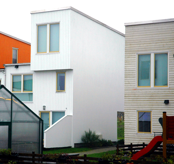 Jåtten Øst B7 er et boligområde med rekkehus på Jåtten i Stavanger og tegnet av April Arkitekter. Foto: Arkitektnytt