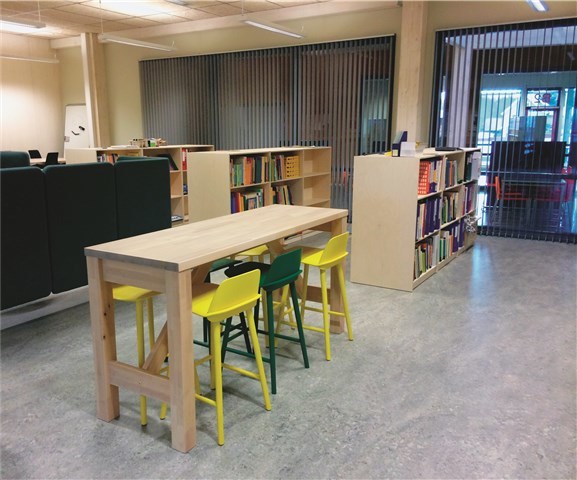 Interiør Åsveien skole. Foto: Eggen arktiekter. Interiør Åsveien skole. Foto: Eggen arktiekter.