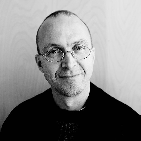 Skodvin sier at han ikke kan stå inne for Landsstyrets prosess i Akademi-saken. Foto: Lars Eyvind Bones