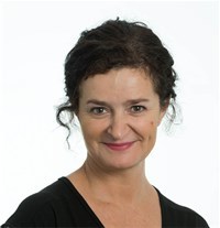 Kurator Anne Marit Lunde vil gi arkitekter inspirasjon til å tenke nytt om hvordan de formidler arkitektur. Foto: Annar Bjørgli