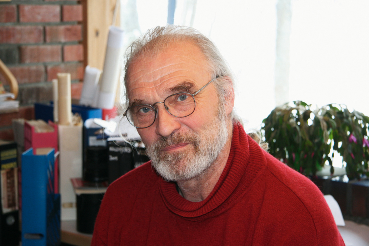 - Det tar litt tid å lære det, men det er ikke hokuspokus å bygge passivhus, sier Odd Karl Steinsvik. Foto: Odd Iglebæk.