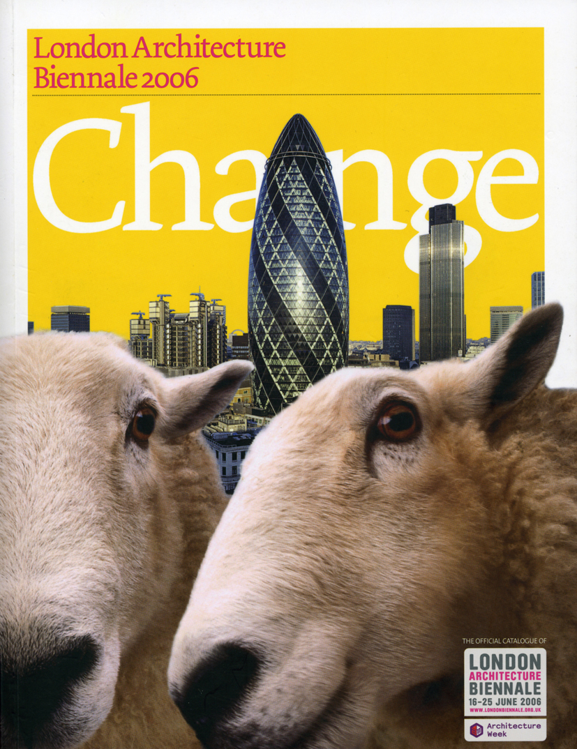 Biennalekatalogen med oversikt over program og aktiviteter, inkluderer også noen essays.