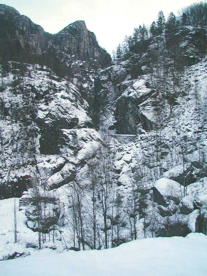 Dramatisk landskap  Almannajuvet i dag.