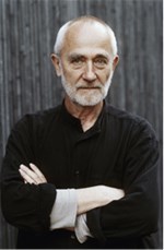 Den Pritzkerpris-vinnende arkitekten Peter Zumthor har tegnet årets Serpentine-paviljong. Foto: Gary Ehner/serpentinegallery.org Den Pritzkerpris-vinnende arkitekten Peter Zumthor har tegnet årets Serpentine-paviljong. Foto: Gary Ehner/serpentinegallery.org